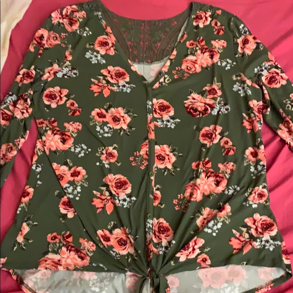 Women top